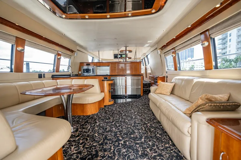Slide: The Image of Carver Yachts 56 Voyager 2005 - 11