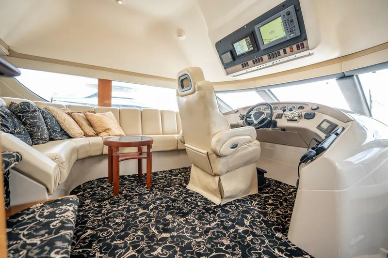 Slide: The Image of Carver Yachts 56 Voyager 2005 - 17