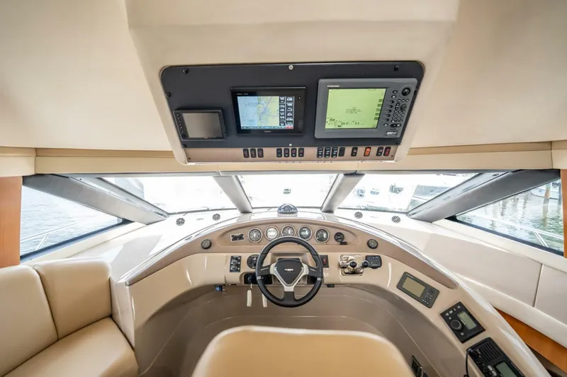 Slide: The Image of Carver Yachts 56 Voyager 2005 - 18