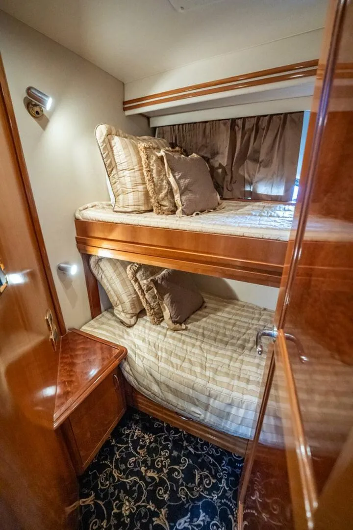 Slide: The Image of Carver Yachts 56 Voyager 2005 - 21
