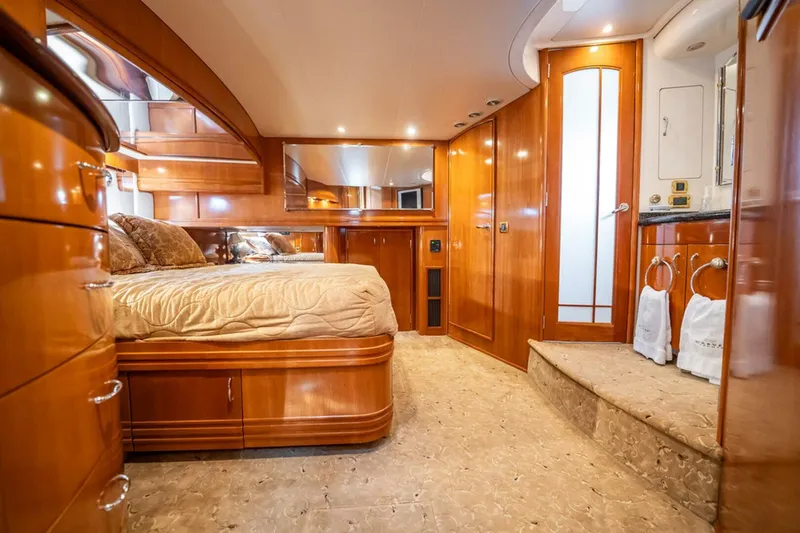 Slide: The Image of Carver Yachts 56 Voyager 2005 - 31