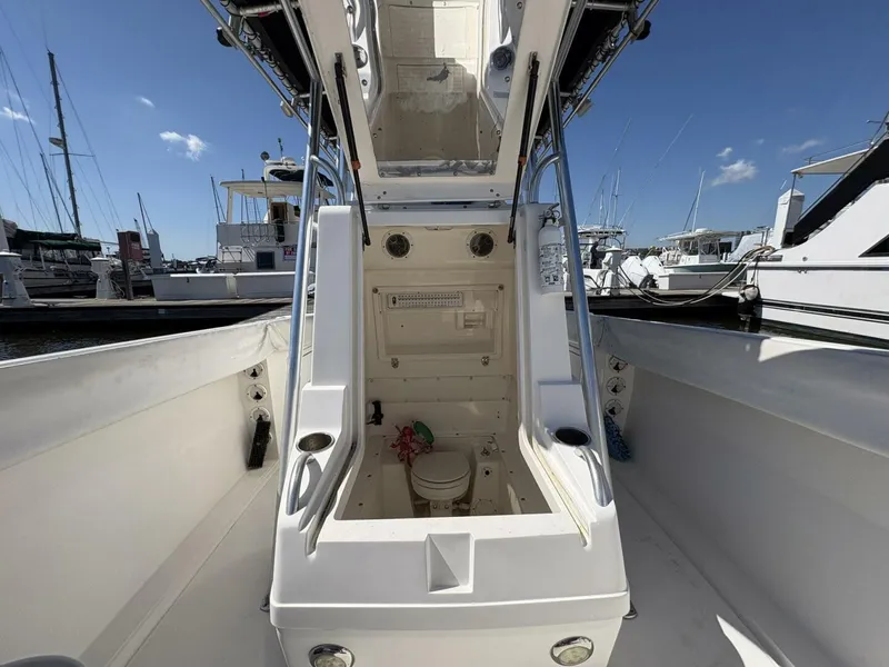 Slide: The Image of Dakota 320 Open Fisherman 1998 - 8