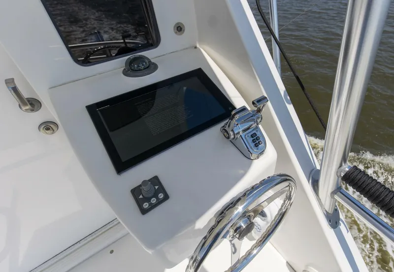 Slide: The Image of Viking 64 Enclosed Bridge 2007 - 37