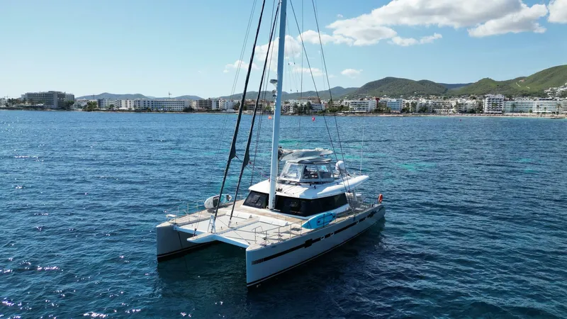 Slide: The Image of Sunreef 62 2008 - 12