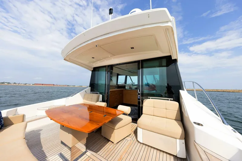 Slide: The Image of Tiara 5000 Express 2014 - 9