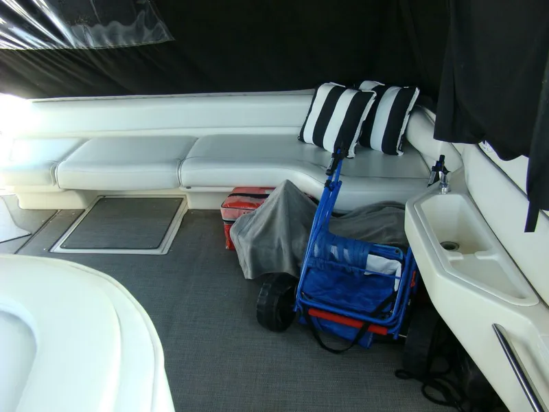 Slide: The Image of Sea Ray 480 Sundancer 1991 - 13