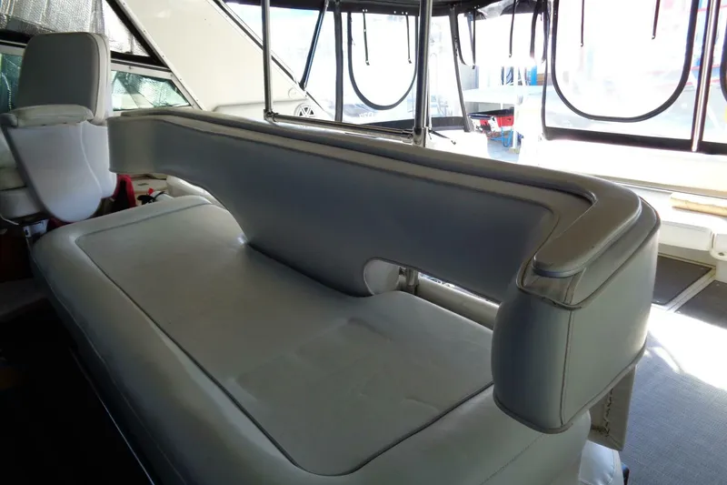 Slide: The Image of Sea Ray 480 Sundancer 1991 - 30