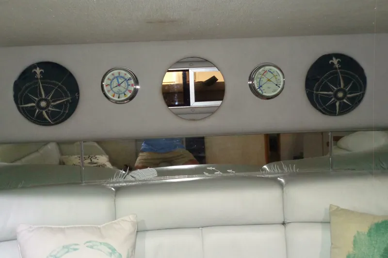 Slide: The Image of Sea Ray 480 Sundancer 1991 - 53
