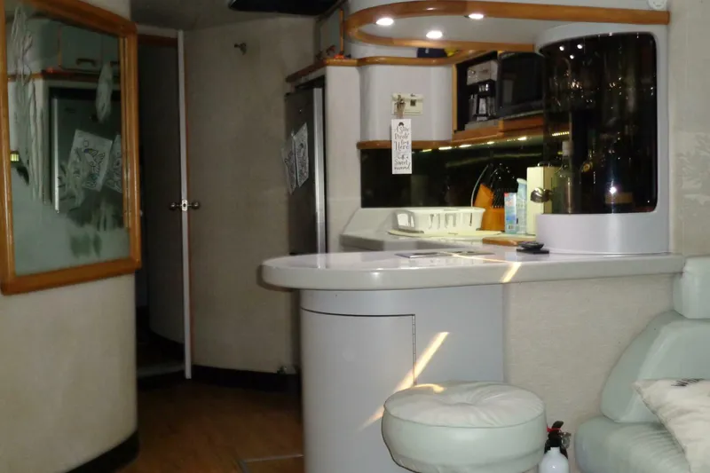 Slide: The Image of Sea Ray 480 Sundancer 1991 - 54