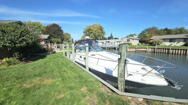 Slide: The Image of Sea Ray 340 Sundancer 2003 - 2