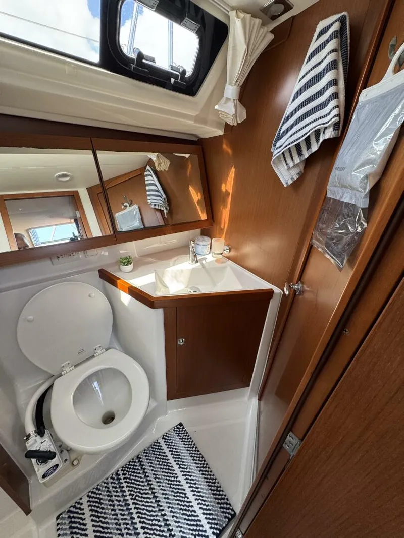 Slide: The Image of Beneteau Oceanis 45 2013 - 20