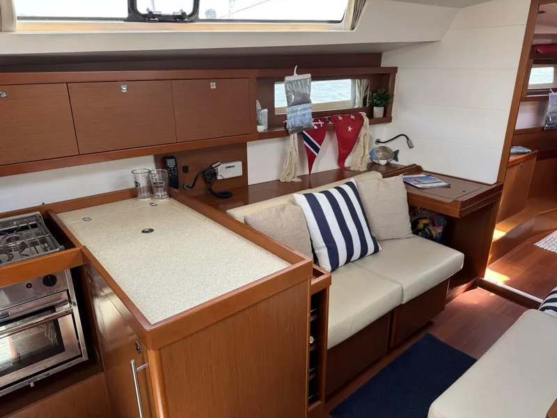 Slide: The Image of Beneteau Oceanis 45 2013 - 29