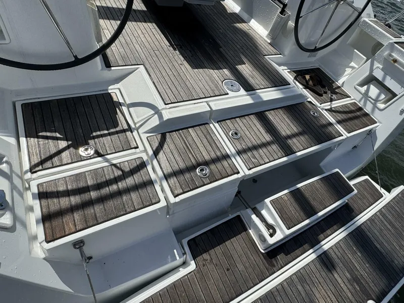 Slide: The Image of Beneteau Oceanis 45 2013 - 42