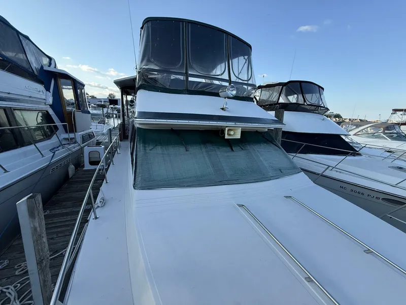 Slide: The Image of Sea Ray 415 1988 - 11