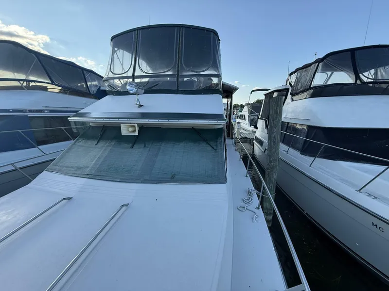 Slide: The Image of Sea Ray 415 1988 - 12