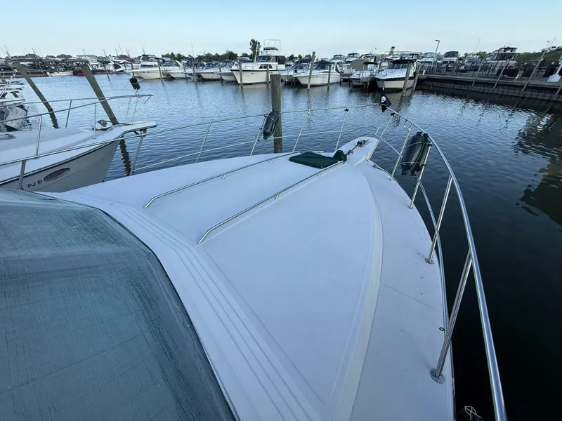 Slide: The Image of Sea Ray 415 1988 - 15