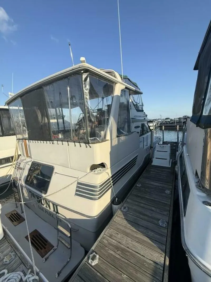 Slide: The Image of Sea Ray 415 1988 - 6
