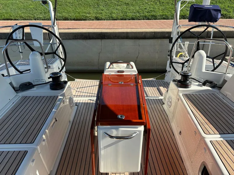 Slide: The Image of Jeanneau Sun Odyssey 440 2021 - 10
