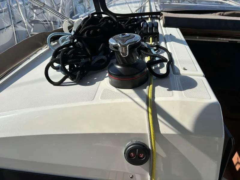 Slide: The Image of Jeanneau Sun Odyssey 440 2021 - 19