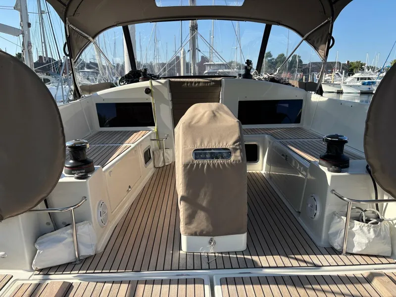 Slide: The Image of Jeanneau Sun Odyssey 440 2021 - 6