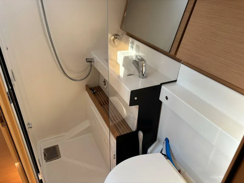 Slide: The Image of Jeanneau Sun Odyssey 440 2021 - 72