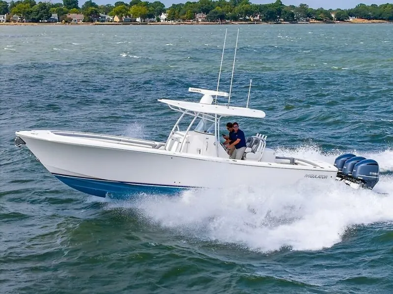Slide: The Image of Regulator Marine 34 FS 2018 - 28