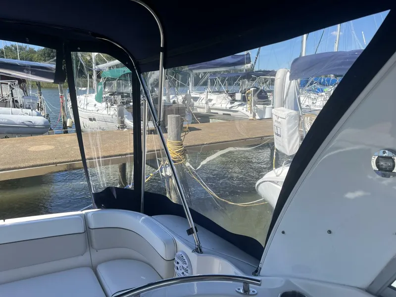 Slide: The Image of Rinker 320 Express 2007 - 17
