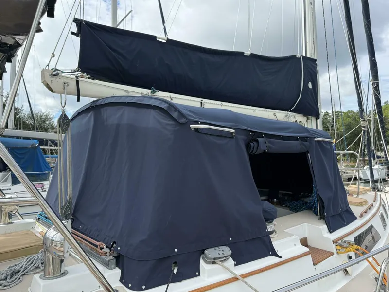 Slide: The Image of Catalina 44 Center Cockpit 1988 - 10