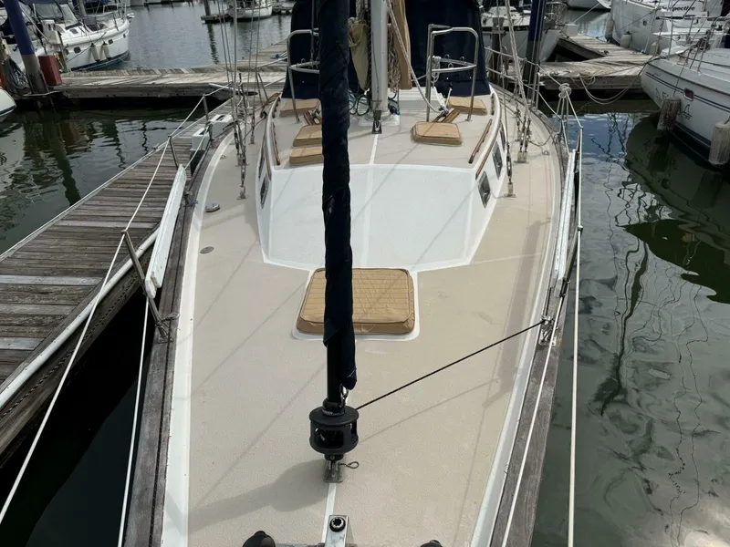 Slide: The Image of Catalina 44 Center Cockpit 1988 - 15