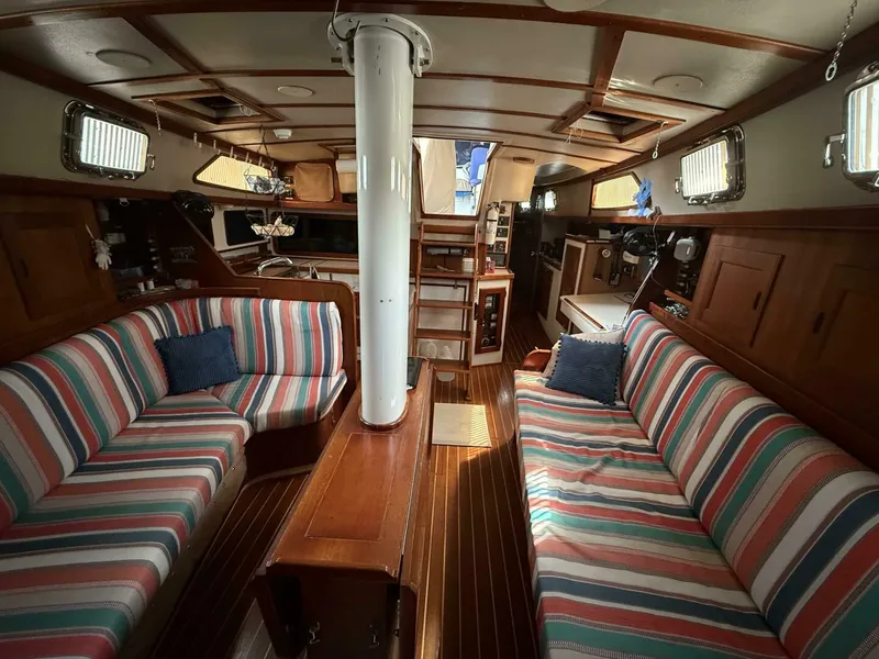 Slide: The Image of Catalina 44 Center Cockpit 1988 - 26
