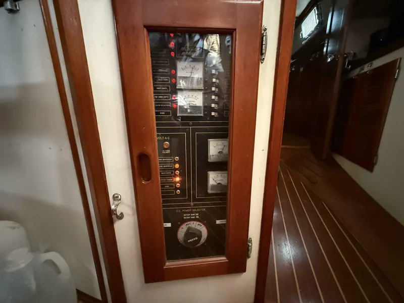 Slide: The Image of Catalina 44 Center Cockpit 1988 - 35