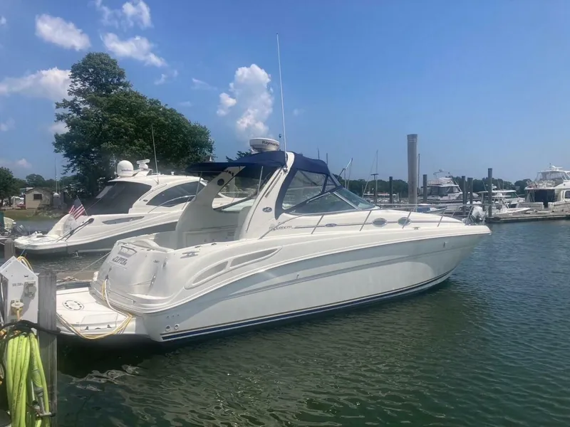The Image of Sea Ray 360 Sundancer 2002 - 0