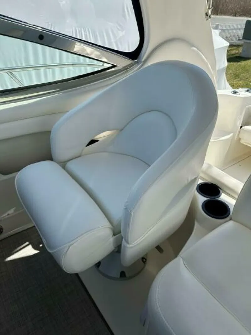 Slide: The Image of Sea Ray 360 Sundancer 2002 - 10
