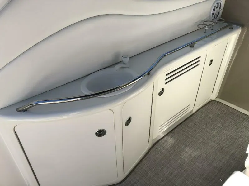 Slide: The Image of Sea Ray 360 Sundancer 2002 - 12