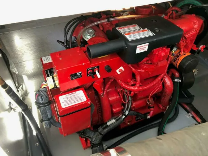Slide: The Image of Sea Ray 360 Sundancer 2002 - 22