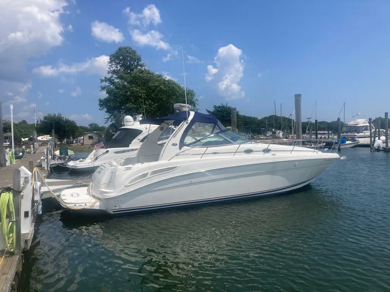 Slide: The Image of Sea Ray 360 Sundancer 2002 - 3