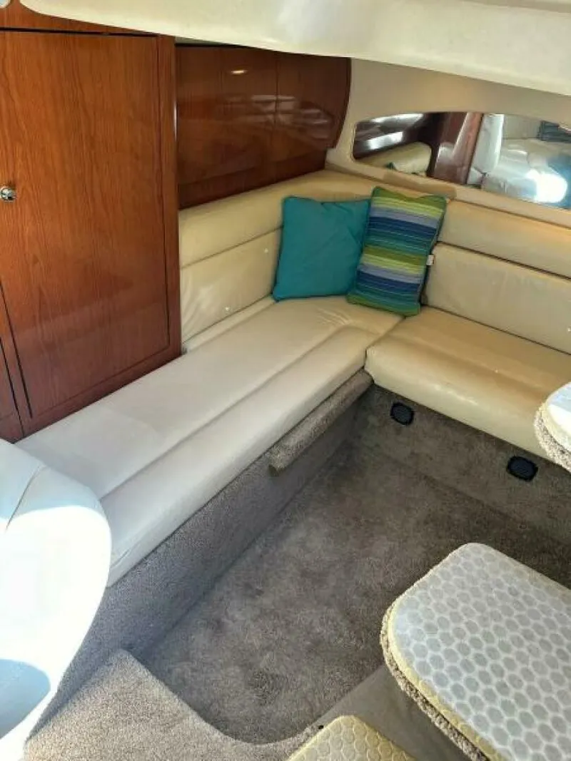 Slide: The Image of Sea Ray 360 Sundancer 2002 - 43