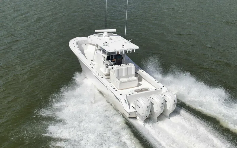 Slide: The Image of Invincible 36 Open Fisherman 2018 - 13