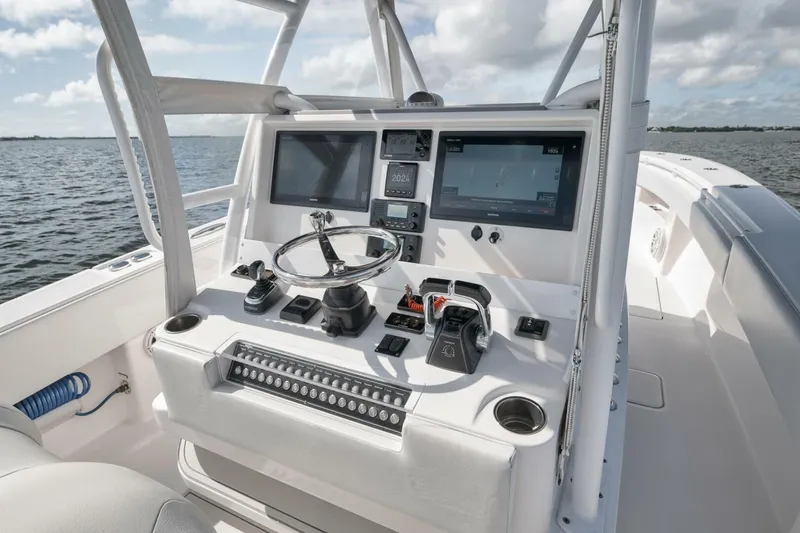 Slide: The Image of Invincible 36 Open Fisherman 2018 - 21