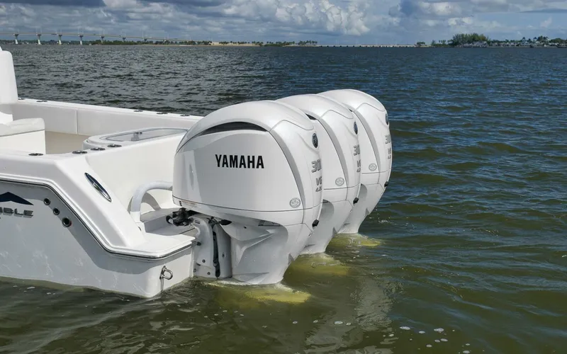 Slide: The Image of Invincible 36 Open Fisherman 2018 - 4