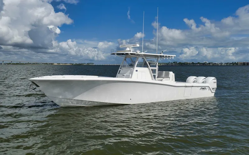 Slide: The Image of Invincible 36 Open Fisherman 2018 - 7
