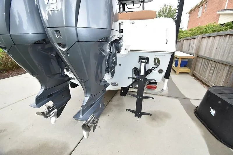 Slide: The Image of Sea Hunt GameFish 27FS 2022 - 7