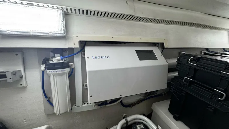 Slide: The Image of Cavileer 48 Flybridge Sportfisherman 2002 - 20