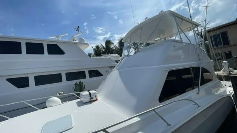Slide: The Image of Cavileer 48 Flybridge Sportfisherman 2002 - 30