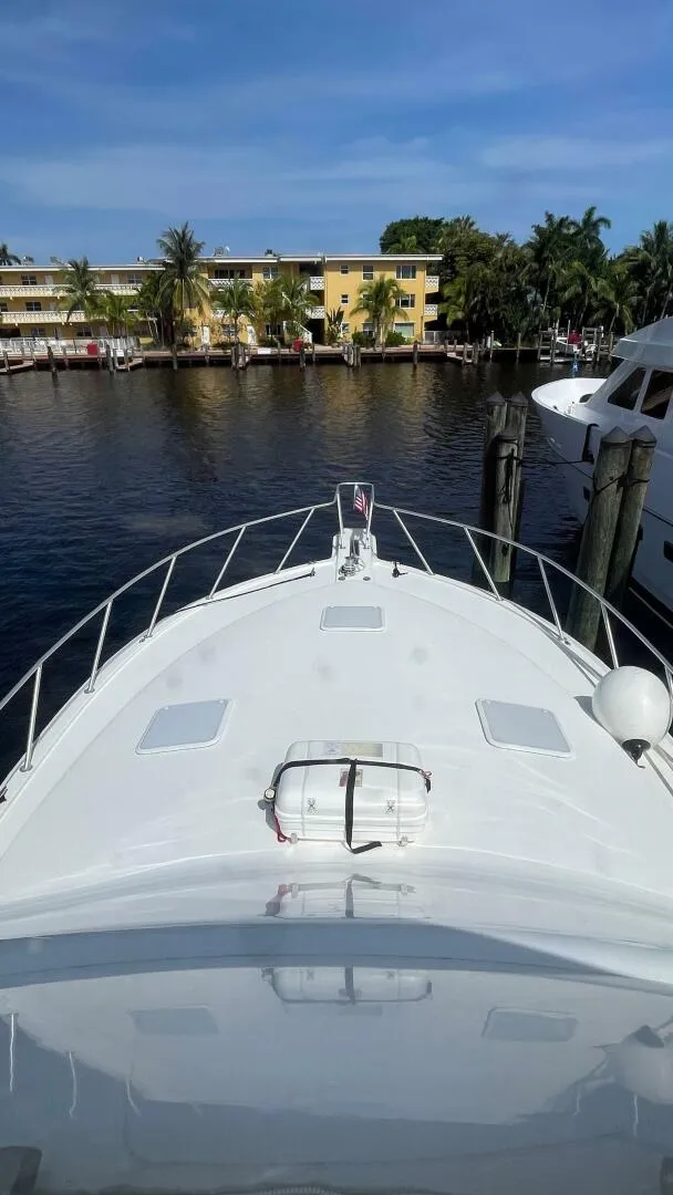 Slide: The Image of Cavileer 48 Flybridge Sportfisherman 2002 - 31