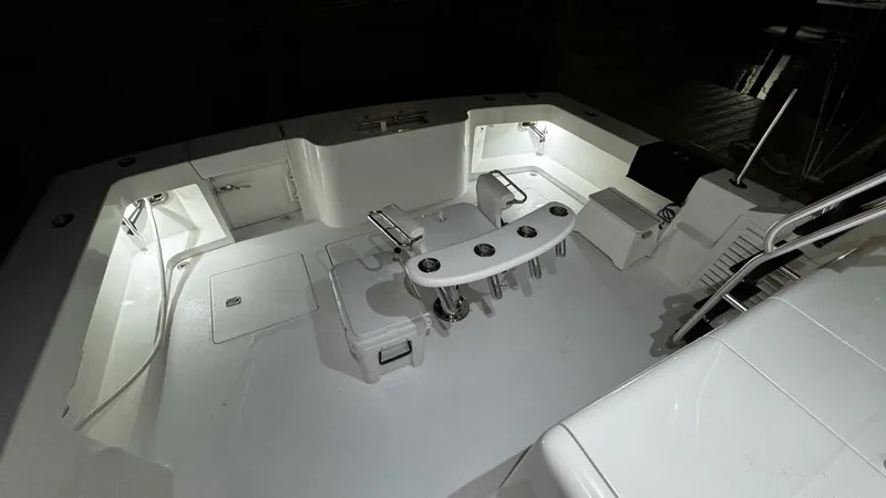 Slide: The Image of Cavileer 48 Flybridge Sportfisherman 2002 - 35