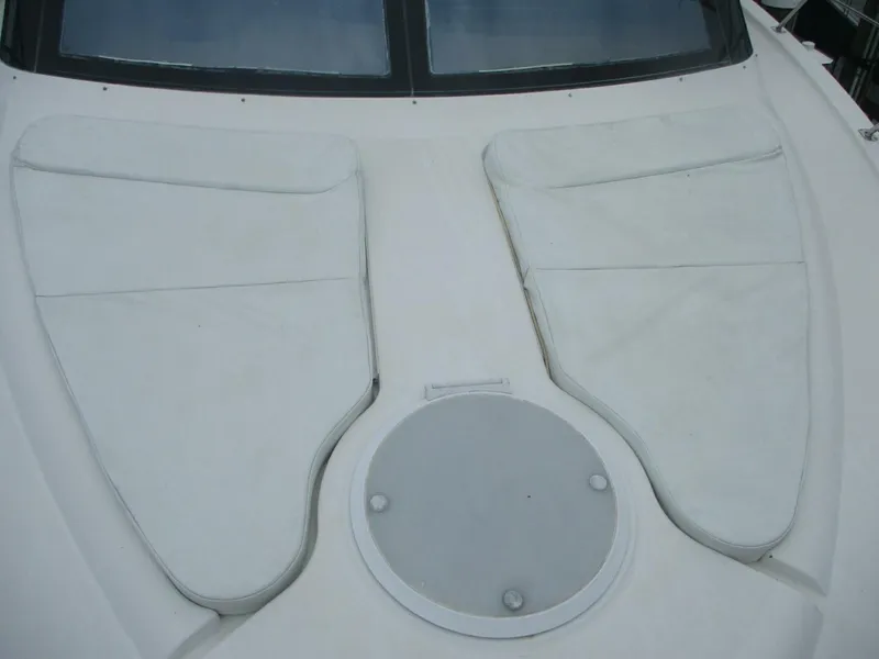 Slide: The Image of Carver Yachts 2006 - 20
