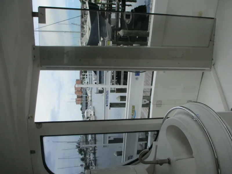 Slide: The Image of Carver Yachts 2006 - 28