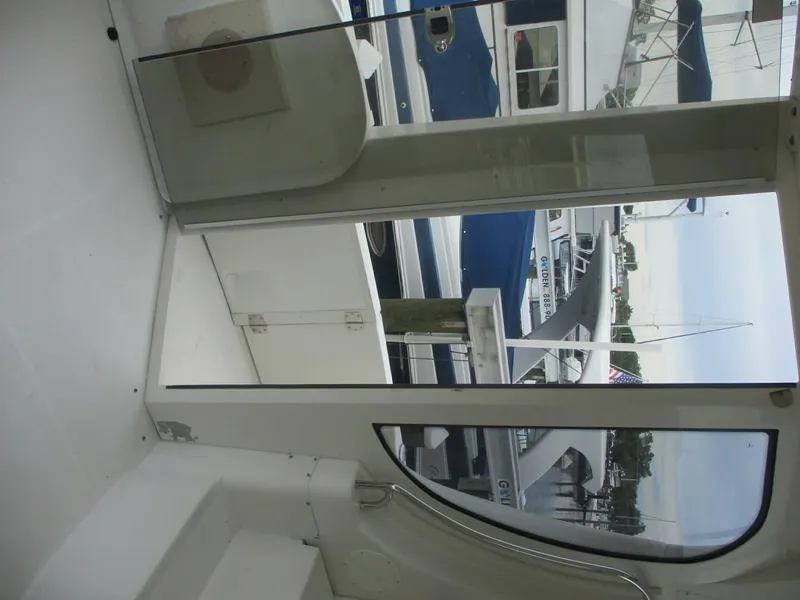 Slide: The Image of Carver Yachts 2006 - 30