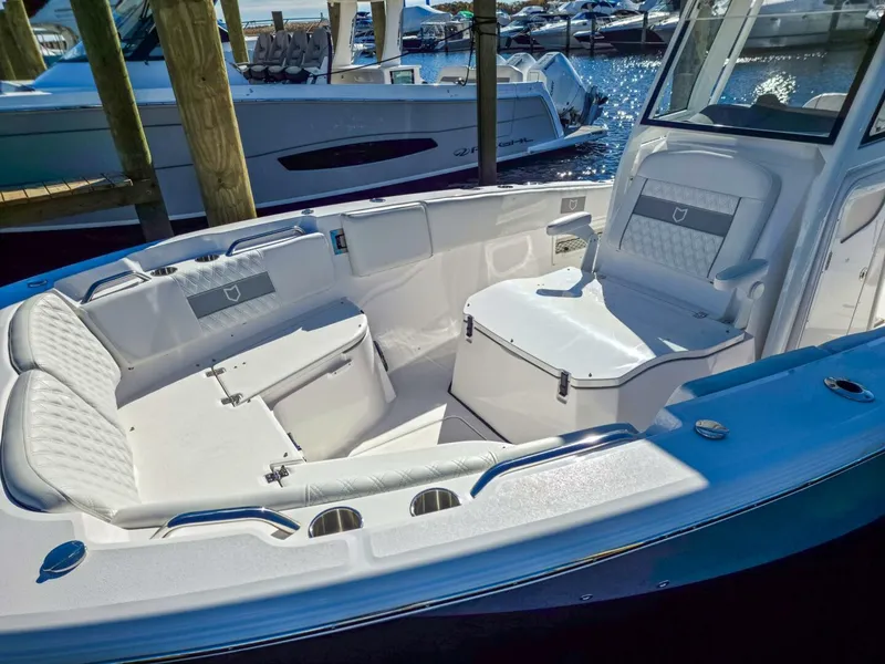 Slide: The Image of Sea Fox 268 Commander 2026 - 14